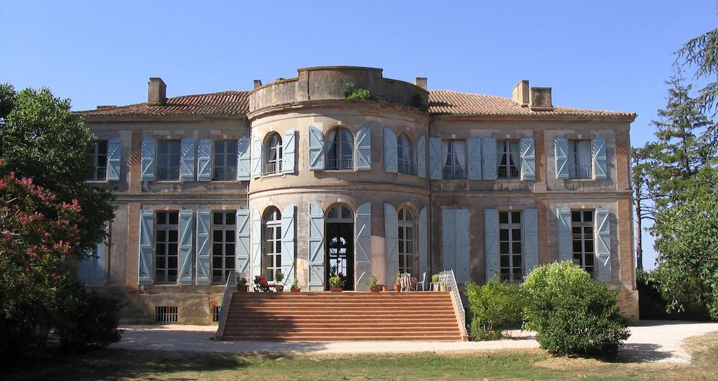 مبيت وإفطار LʼIsle-Jourdain Chateau De Clermont-Saves المظهر الخارجي الصورة